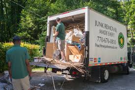 Best Attic Cleanout  in Moses Lake, WA